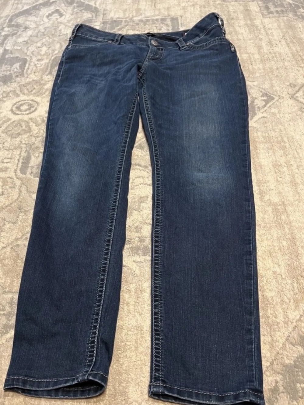 Silver Jeans Womens Sz 33 X 31 Suki Mid Rise Skinny Distress Super Stretch - Picture 3 of 7